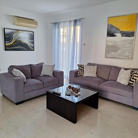 City Sunshine, Strovolos - Nicosia Buitenkant foto